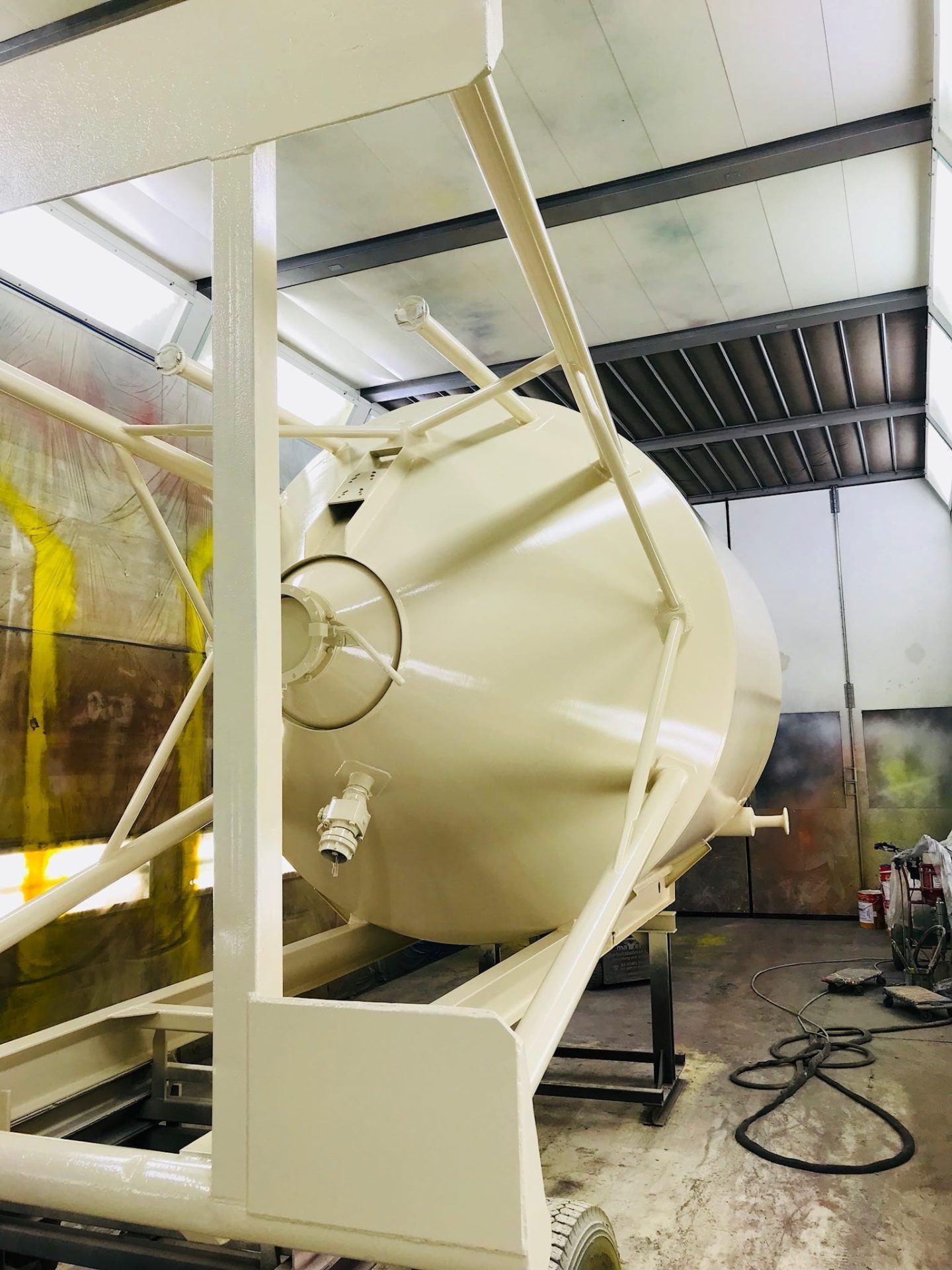 Silos aufbereiten und lackieren – Referenz | Moran AG 336B9AEA 0000 4495 A500 E40BC176E54D opt - Silos aufbereiten und lackieren – Referenz | Moran AG